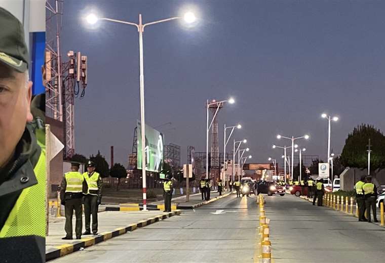 Policía Boliviana dispuso 2.500 efectivos para recibir a Selección Argentina