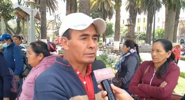 Comerciantes de San Jacinto protestan por la tranca a la represa