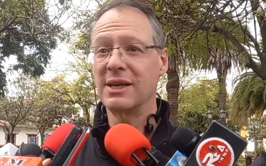 Economista alerta sobre la creciente brecha en la economía boliviana