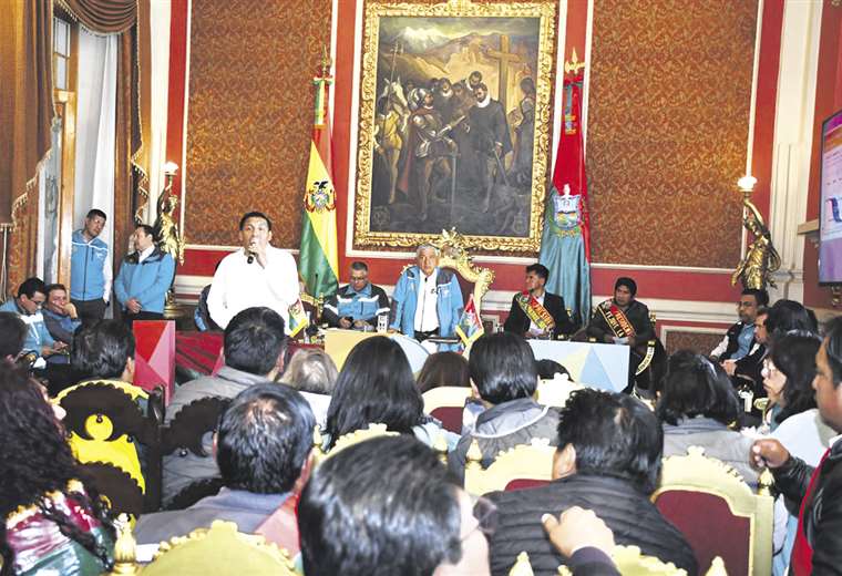 Descontento en La Paz y El Alto: Exigen Revisión del Censo y Renuncia del Presidente Arce
