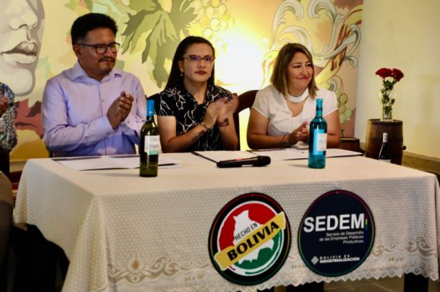 Envibol y Vinos Vilte S.R.L. Sellan Acuerdo para Producir 171,000 Botellas de Vino y Fortalecer el Mercado Boliviano