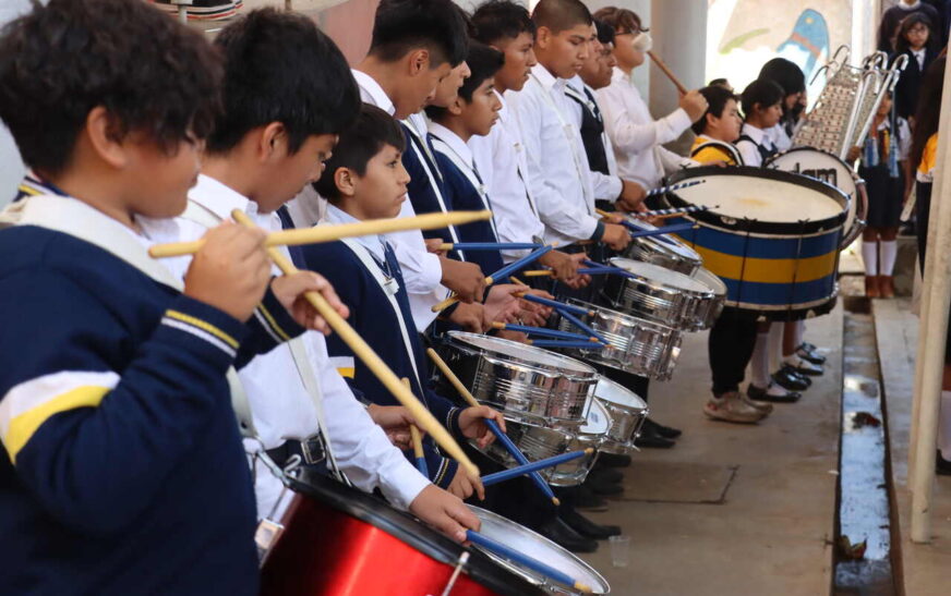 Uniformes Escolares en Tarija: Tribunal Disciplinario Prohíbe su Uso Obligatorio en 2023