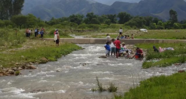 Denuncian Cobros Irregulares a Turistas en San Andrés: Comunarios de Guadalquivir Exigen Transparencia