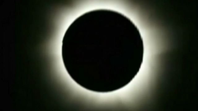 **Eclipse Lunar: ¡Prepárate para la Espectacular ‘Luna de Sangre’ en Bolivia este 13 de marzo!**