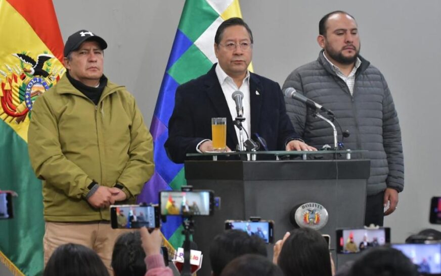 Bolivia: Inicia operativo para despejar bloqueos