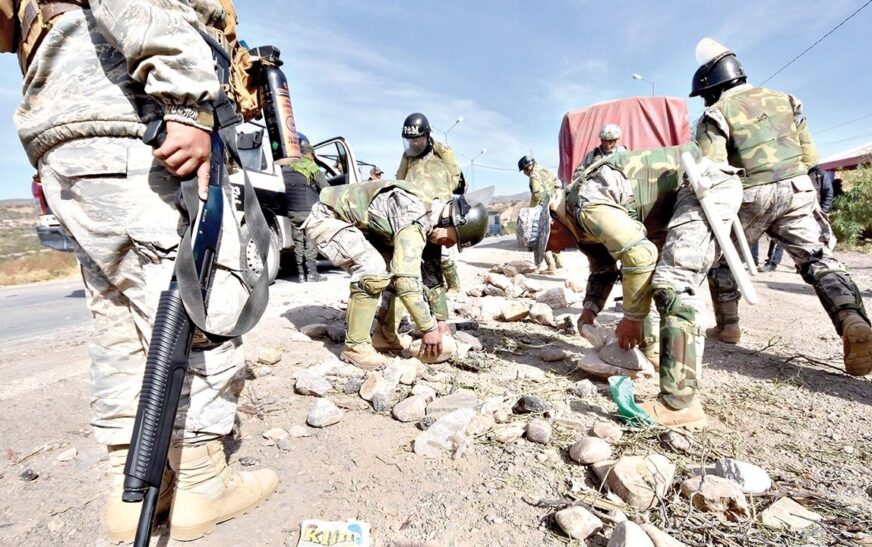 Iglesia Católica Boliviana urge detener violencia y buscar diálogo