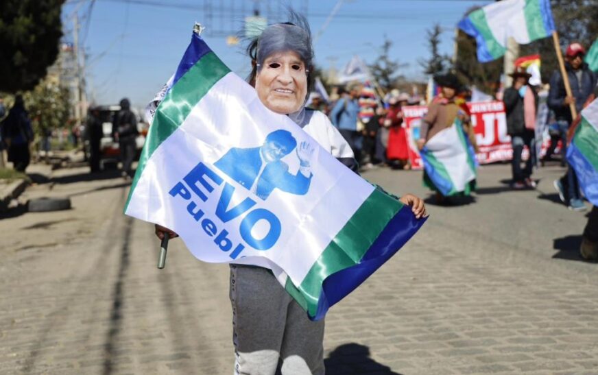 Bolivia: Fin de bloqueos con 5 muertes; Evo Morales pide diálogo e investigación