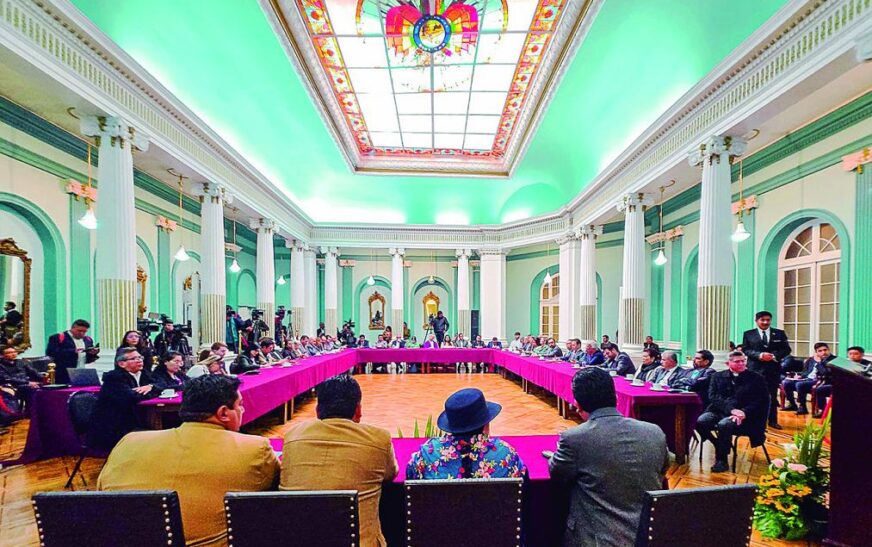 Bolivia Desafíos de Política Exterior Ignorados en el Debate Político