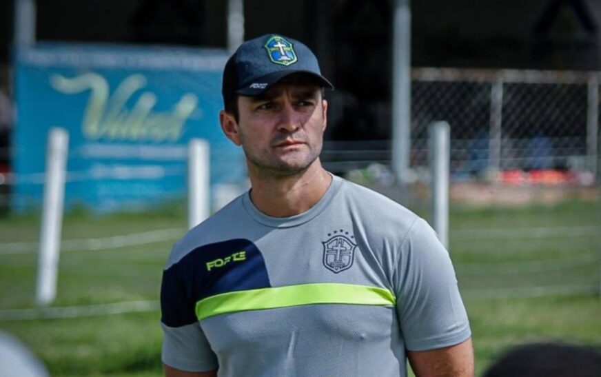 Monasterio cerca de dirigir a The Strongest tras goleada adversa