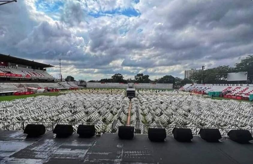 Real Santa Cruz prioriza césped y cancela eventos masivos en su estadio