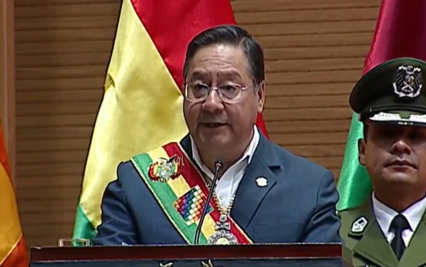 Arce anuncia 36 plantas industriales en La Paz y critica bloqueos legislativos al desarrollo