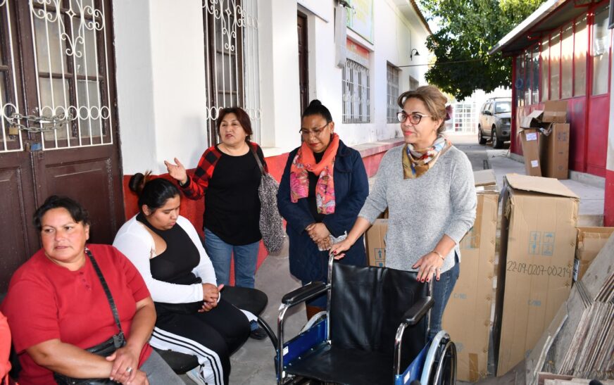 SUSAT Tarija entrega ayuda técnica y de movilidad a personas de bajos recursos