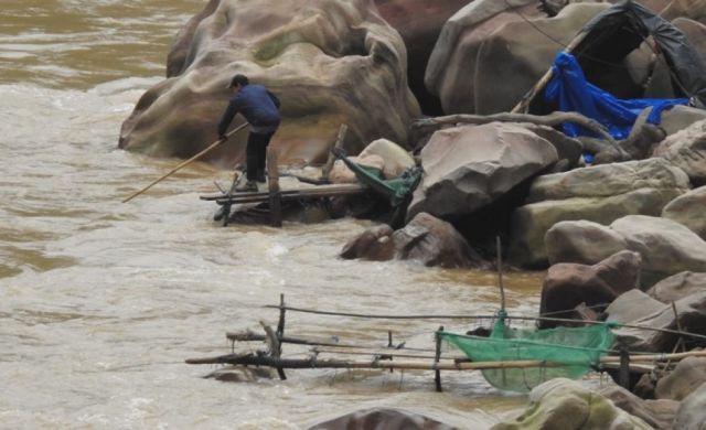 Pilcomayo en Peligro: Contaminación Minera y Pesca Insostenible Amenazan a Comunidades Indígenas