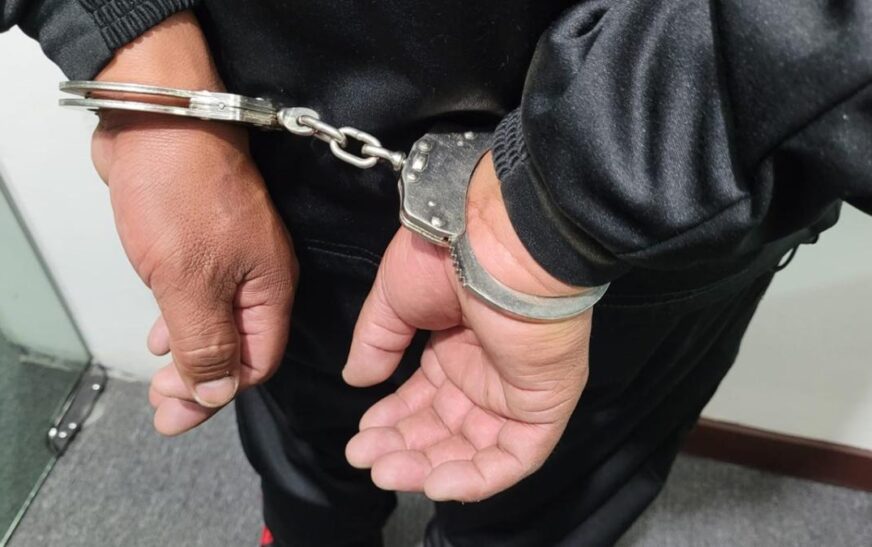Padrastro enviad o a prisión por privar de libertad a su hijastra durante diez meses