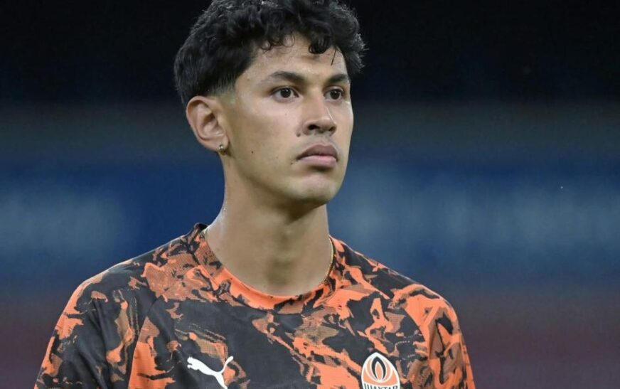 Diego Arroyo listo para brillar en la Europa League suma minutos clave