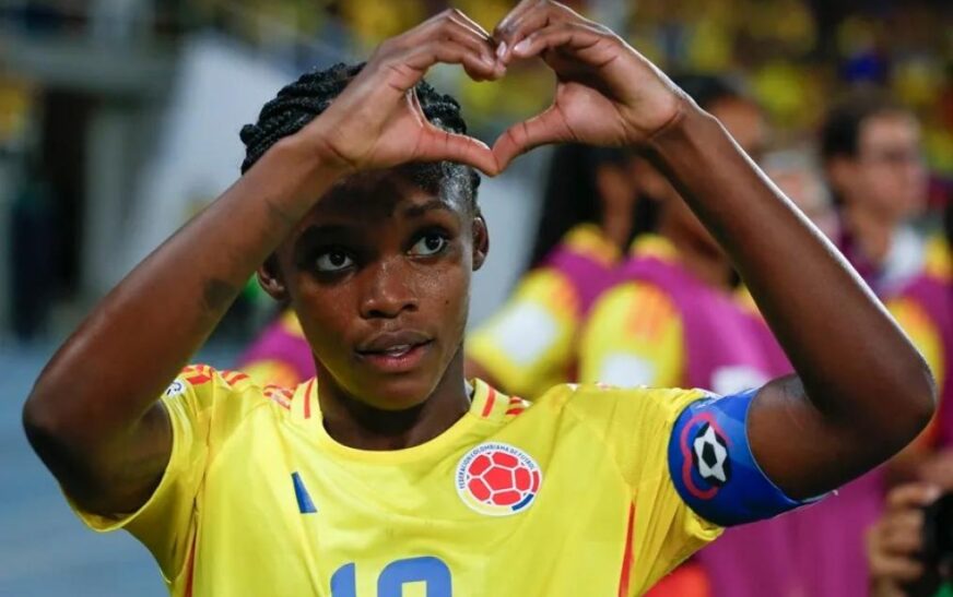Linda Caicedo la estrella del fútbol colombiano que conquistó el mundo