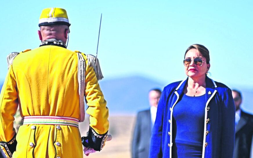 Sucre celebra Bicentenario con delegaciones internacionales tras cancelación de Boric