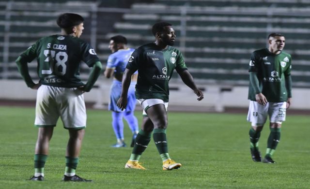 Bolívar humilla a Real Tomayapo con goleada histórica en la liga profesional de fútbol