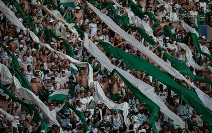 Hinchas del Palmeiras sufren intento de emboscada en carretera previo a partido crucial