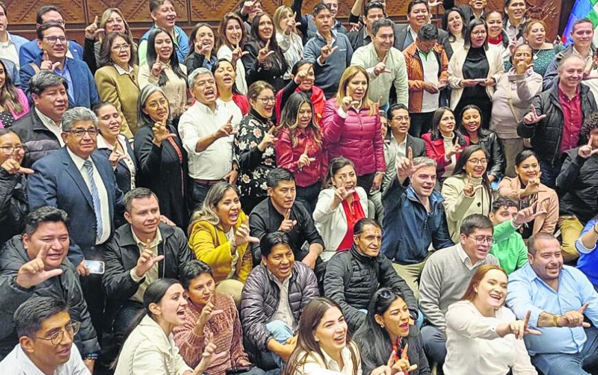 Libre y PDC se preparan para inédita segunda vuelta electoral en busca del poder