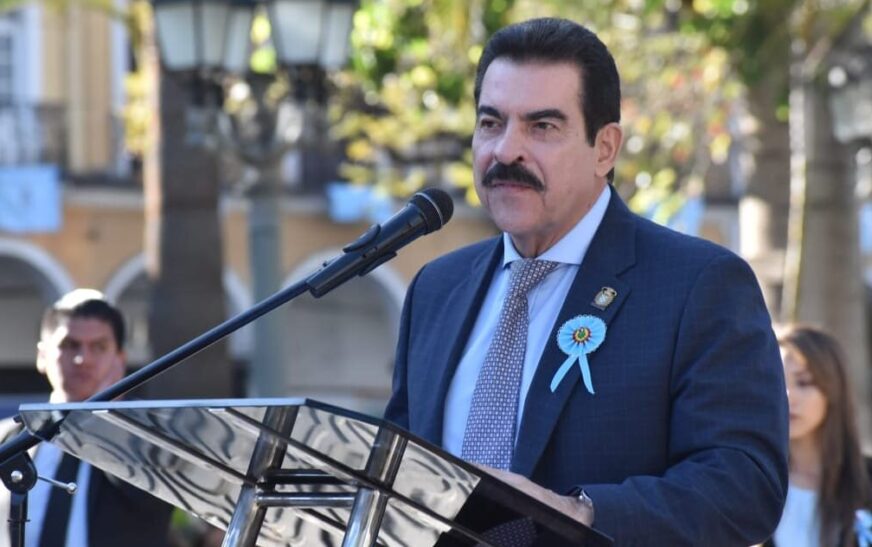 Manfred Retoma la Alcaldía y Evalúa su Futuro Político en la Gobernación