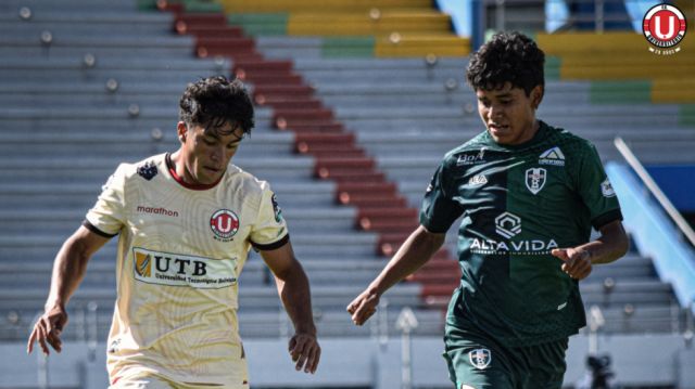 Universitario derrota a Tomayapo en vibrante encuentro de fútbol en Cochabamba