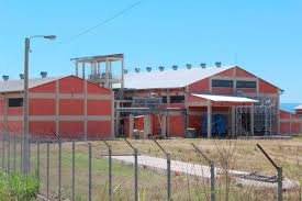 Productores de Bermejo reclaman urgente reapertura de fábrica de cítricos paralizada desde 2015