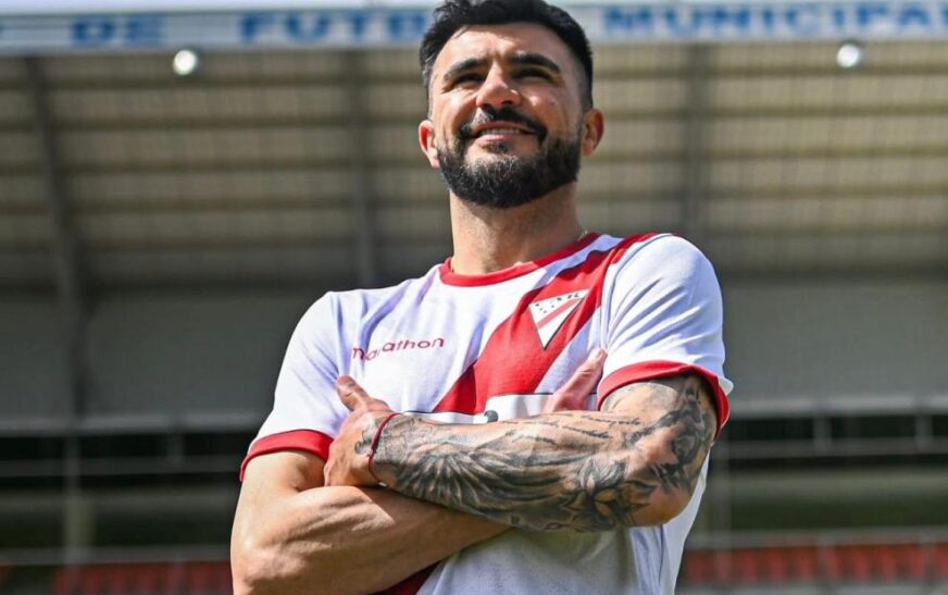 Triverio exige 120.000 dólares a Tigre por incumplimiento de contrato