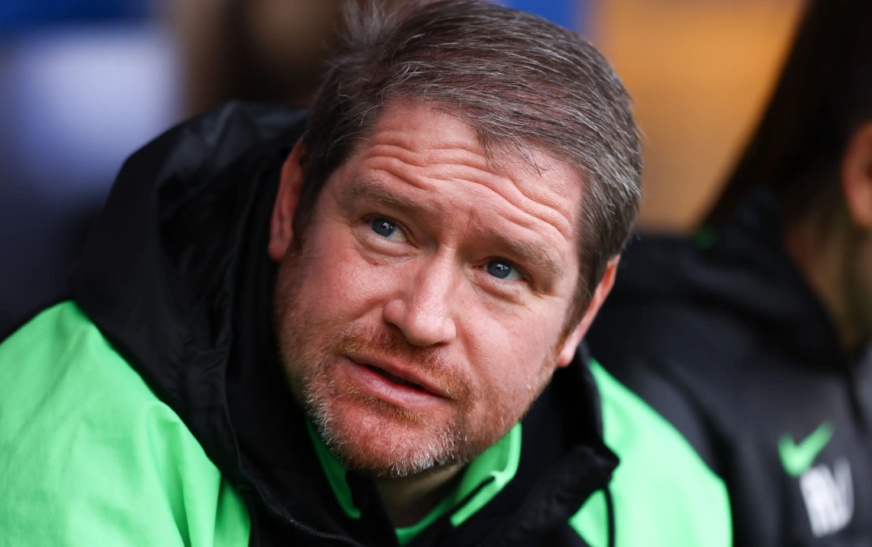 Investigan muerte exentrenador Liverpool femenino Matt Beard hallazgo clave revelado