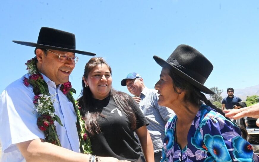 Joven increpa al presidente Arce en Tarija incidente capta atención nacional