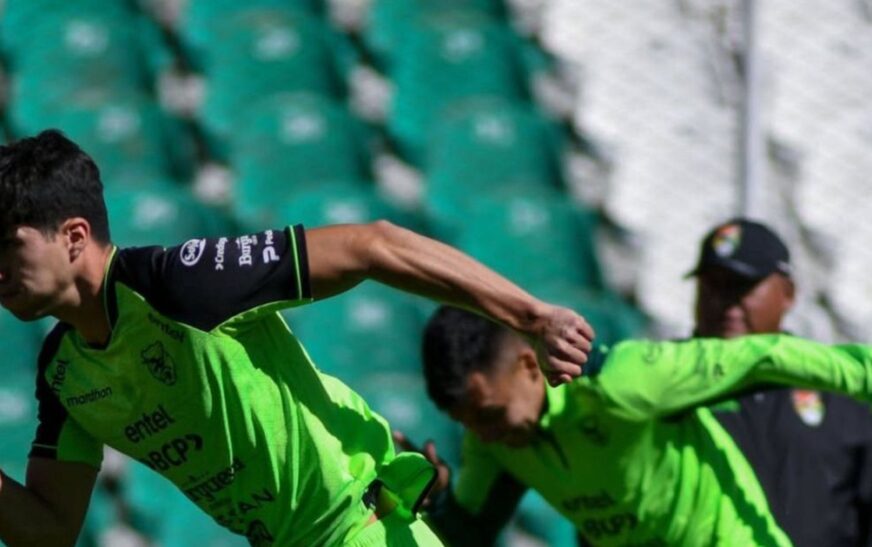 Villegas prepara a la Verde para el repechaje con enfoque en el nivel físico