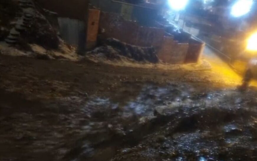 Granizo azota La Paz y Oruro genera alerta en Potosí por tormenta inesperada