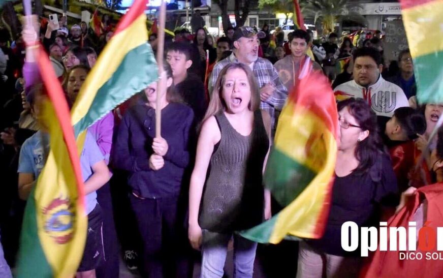 Fraude electoral acusan grupos y protestan contra Quiroga en tres ciudades clave