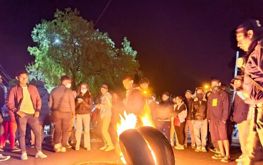 Policía de Sucre detiene a tres manifestantes por protestas contra resultados electorales