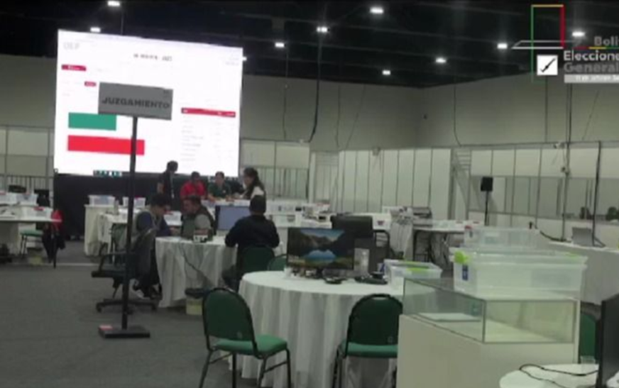 Segunda vuelta electoral avanza con cómputo oficial cerrado en cuatro departamentos clave