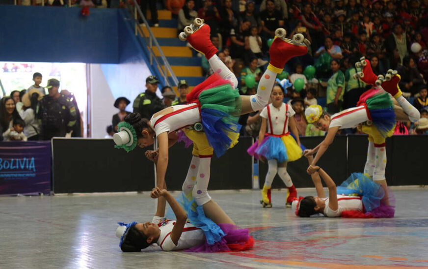 Olimpiadas Psicomotricidad Niños Demuestran Habilidades Competitivas Salud Desarrollo Infantil