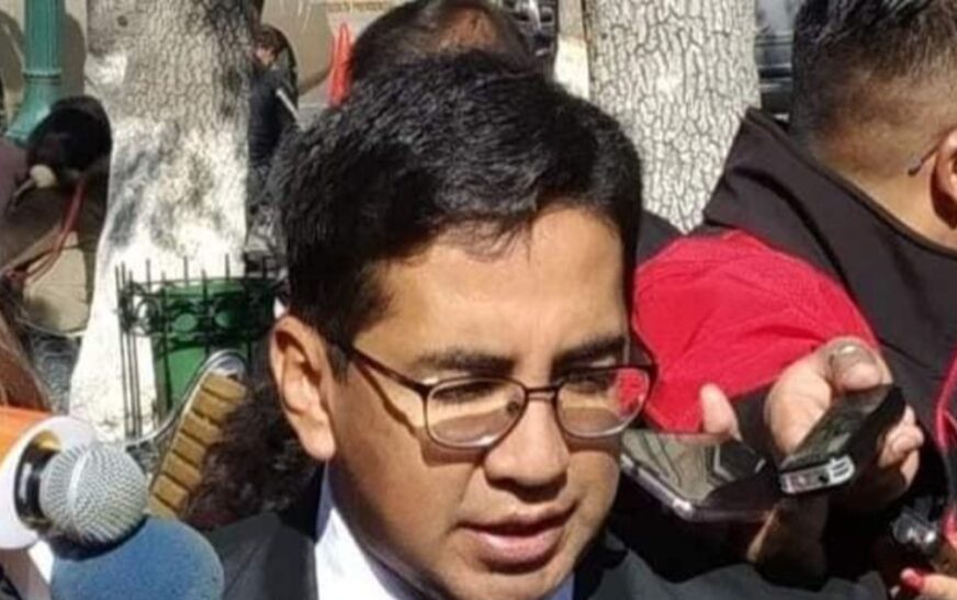 Paz arma gabinete técnico con Lupo Espinoza y Williams Bascopé como pilares clave