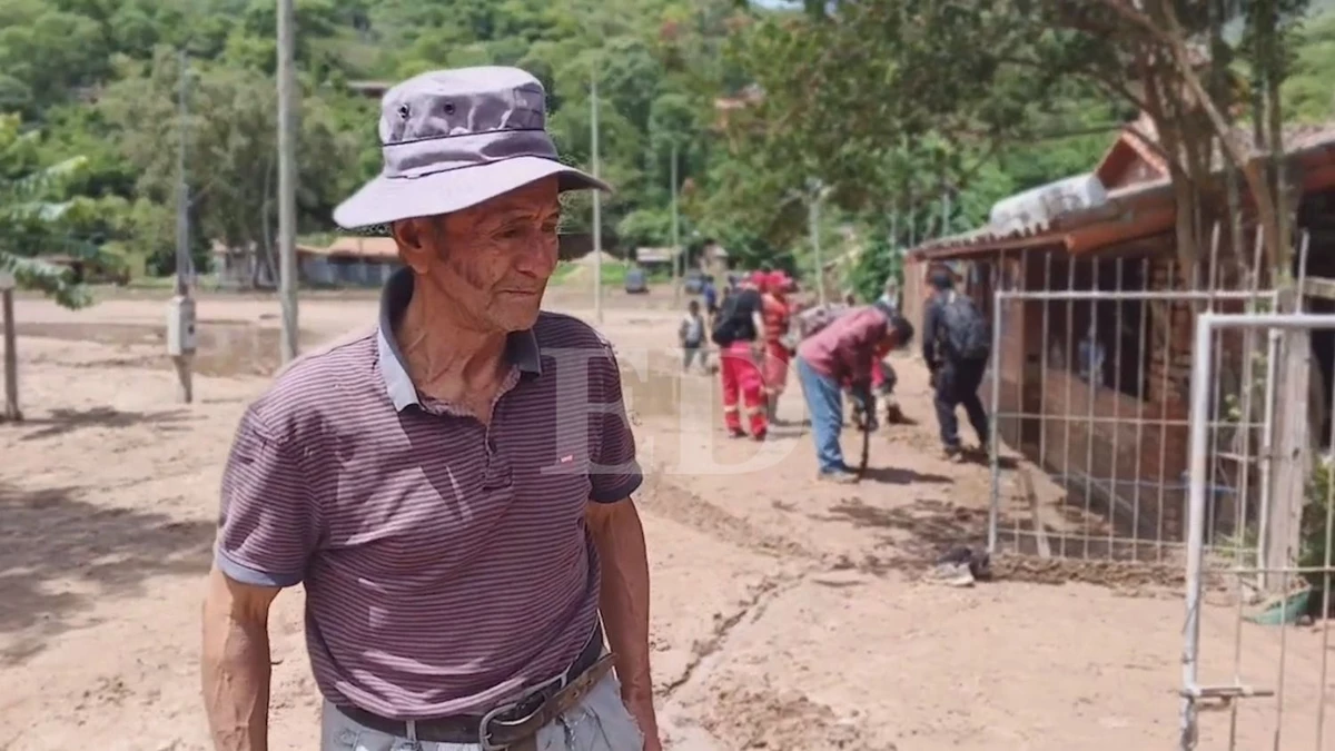 Hombre de 80 años relata cómo salva su vida tras aluvión de tres metros en Achira
