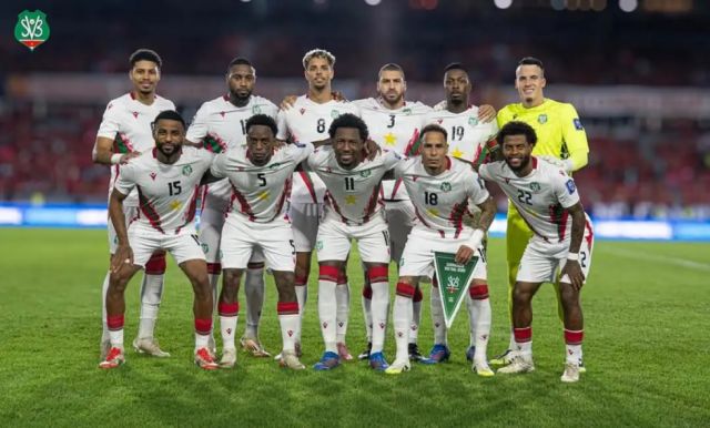 Surinam confirma su nuevo entrenador europeo con experiencia en Ajax para enfrentar a Bolivia