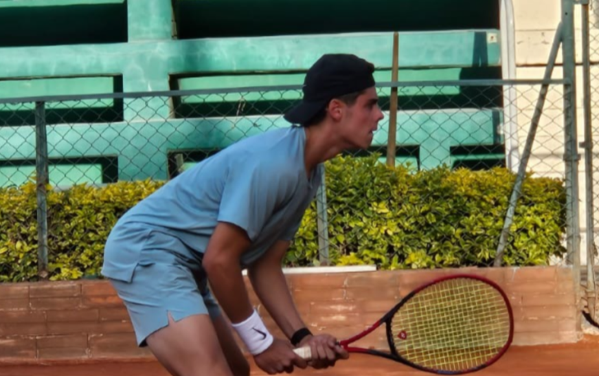 Seis bolivianos integran el cuadro principal del M15 en La Paz