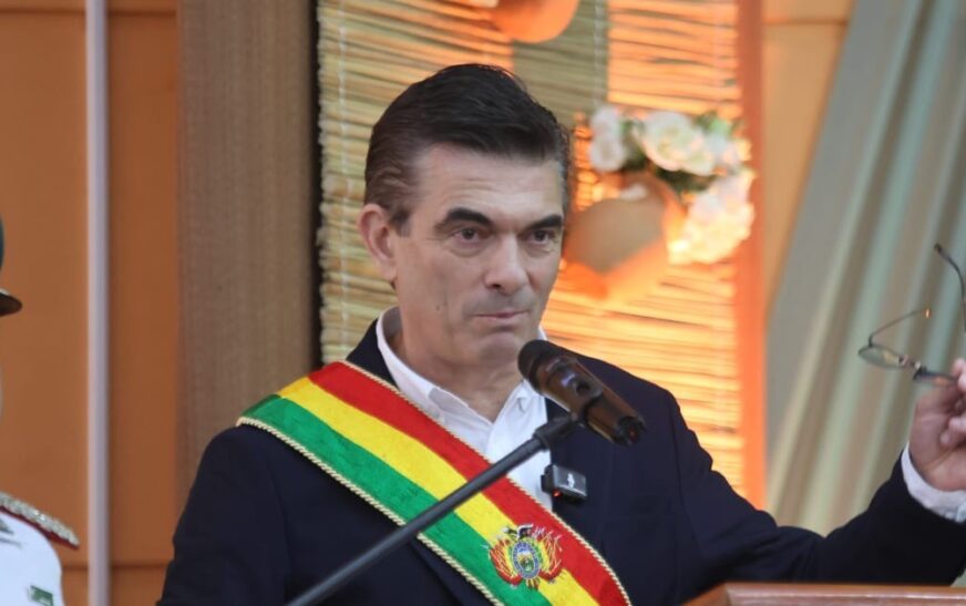 Presidente advierte que Bolivia puede perder 170 millones en arbitrajes de Gestora