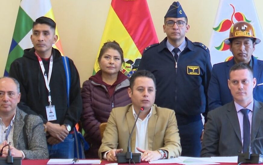 La Asamblea Nacional impulsa acuerdos clave para destrabar crisis institucional en Bolivia