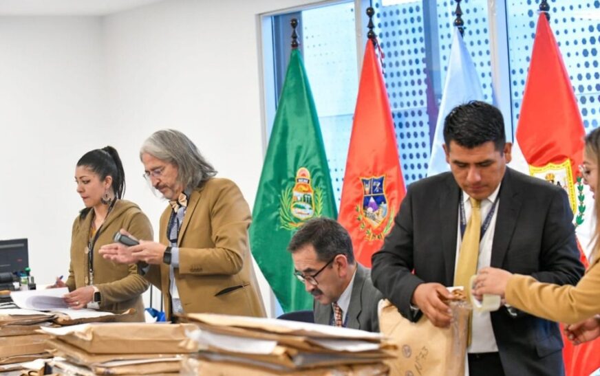 Comisión Mixta recibe impugnaciones hasta las seis de la tarde en La Paz