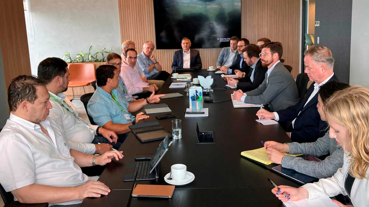 Agencias de Estados Unidos llegan a Bolivia y anuncian inversión en sectores clave