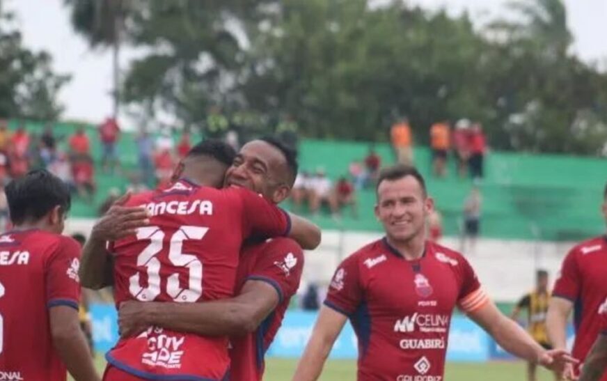 Thiago Ribeiro extiende contrato con Guabirá hasta 2025 en Santa Cruz