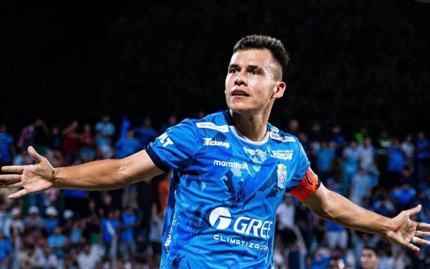 Capitán de Blooming negocia futuro mientras club define estrategia para 2024