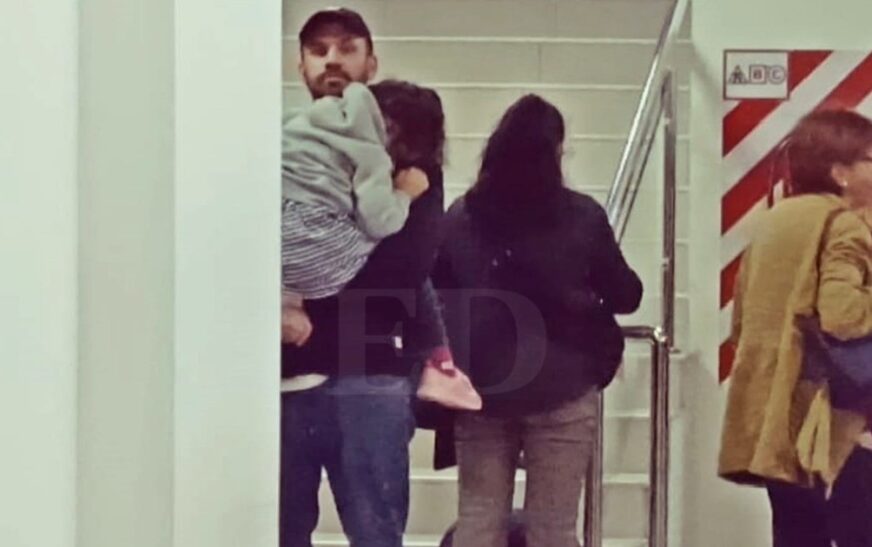 Eduardo del Castillo confirma retención en aeropuerto de Viru Viru en Santa Cruz