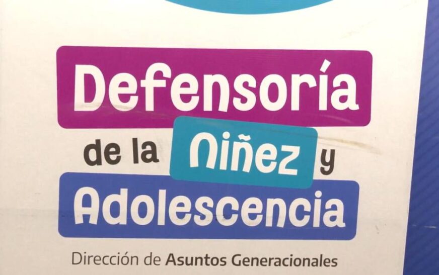 Fiscalía investiga a madre en mercado de La Paz por golpiza a su hija