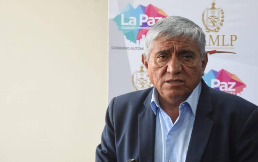 Alcalde de La Paz denuncia agresiones y apedreamiento durante protesta de la COB