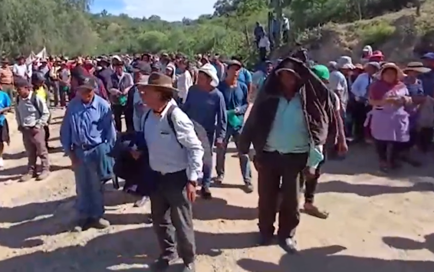 Campesinos de Oconi exigen presencia de autoridades tras toma de estación de bombeo